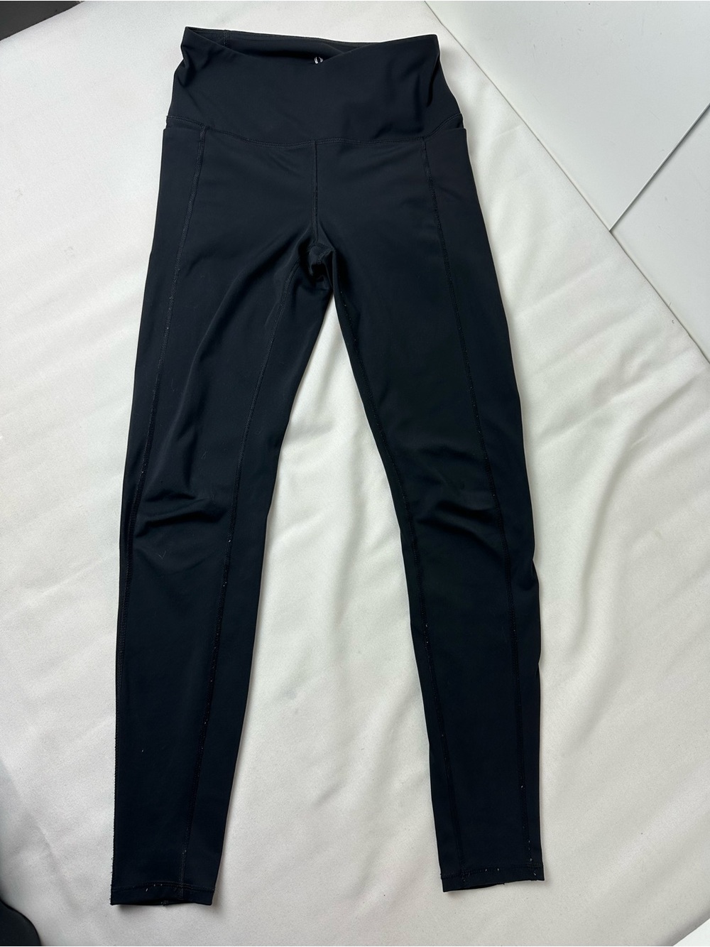 Spyder Active Women's Sz S Cuffed Ankle Jogger Pants Zip Pockets Black